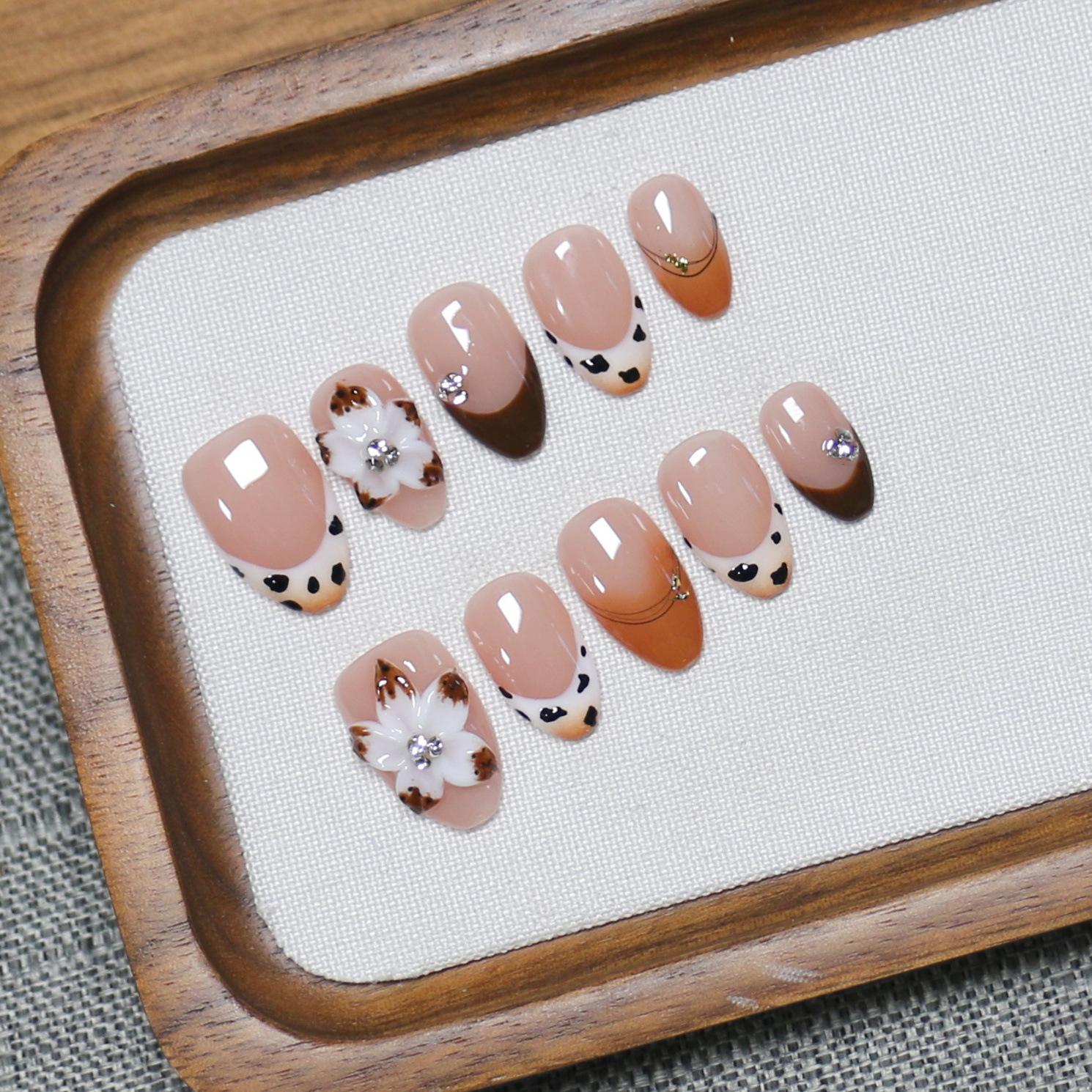 Floral Almond Handmade 10pcs Press on Nails, Lepord French Tip, Embossed Flower